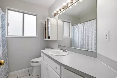 684 E 1550 S, Kaysville, UT 84037 - Photo 16