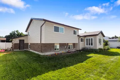5386 S Clover Meadow Dr, Murray, UT 84123 - Photo 24