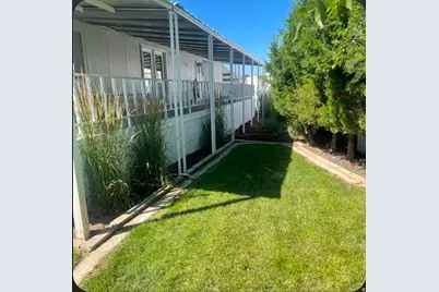 385 Galahad #385, North Salt Lake, UT 84054 - Photo 2