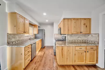 6675 S Cyclamen Dr, West Jordan, UT 84081 - Photo 4