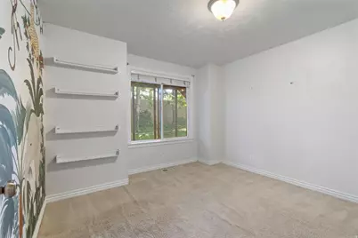 41 E 2200 S, Bountiful, UT 84010 - Photo 22