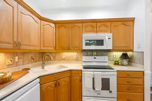 41 E 2200 S, Bountiful, UT 84010 - Photo 8