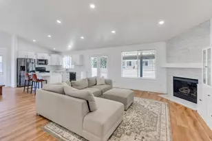 4613 E Bridleway Rd, Eagle Mountain, UT 84005 - Photo 10