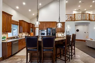 1263 E Wild Maple Ct, Draper, UT 84020 - Photo 12