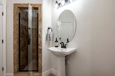 1263 E Wild Maple Ct, Draper, UT 84020 - Photo 48