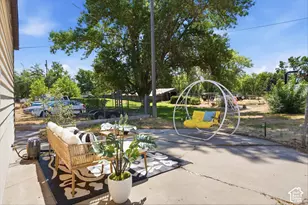 307 W 400 S, Springville, UT 84663 - Photo 40