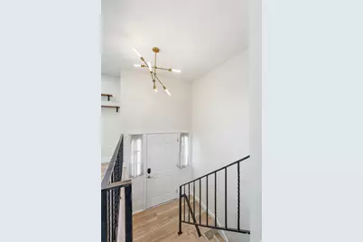 666 W 725 N, Clearfield, UT 84015 - Photo 10