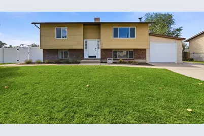 666 W 725 N, Clearfield, UT 84015 - Photo 28