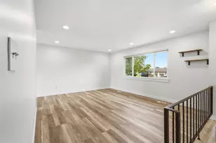 666 W 725 N, Clearfield, UT 84015 - Photo 6