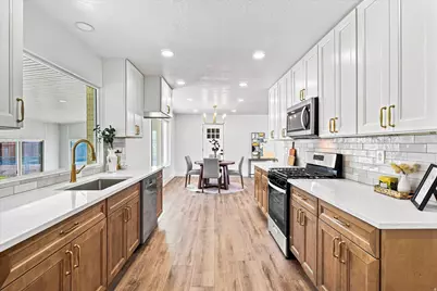 19 E 5878 S, Murray, UT 84107 - Photo 8