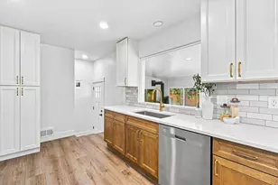 19 E 5878 S, Murray, UT 84107 - Photo 12