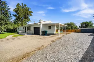 19 E 5878 S, Murray, UT 84107 - Photo 2