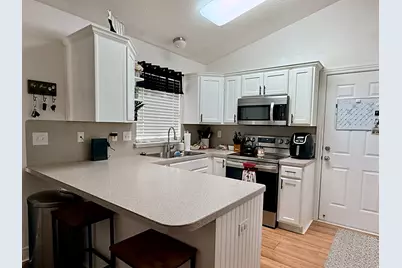 1174 N 475 E, Ogden, UT 84404 - Photo 4
