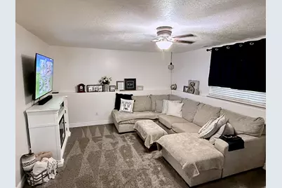 1174 N 475 E, Ogden, UT 84404 - Photo 2