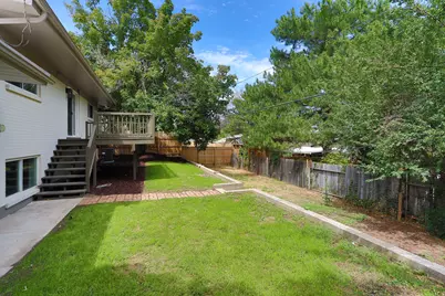 2085 E Castle Hill Ave, Cottonwood Heights, UT 84121 - Photo 18