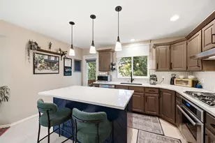 1112 E Eagle Ridge Circle, Sandy, UT 84094 - Photo 10