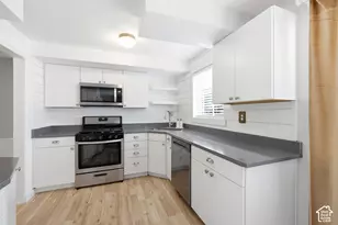 2220 E Murray Holladay Rd S, Holladay, UT 84117 - Photo 2