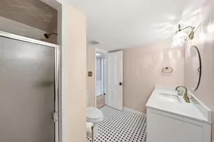 2220 E Murray Holladay Rd S, Holladay, UT 84117 - Photo 10