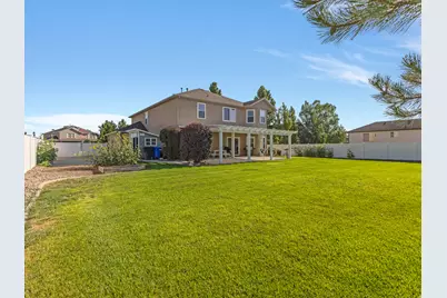 6863 W Breeanne Pl, Herriman, UT 84096 - Photo 28