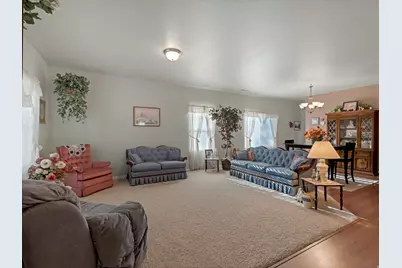 6863 W Breeanne Pl, Herriman, UT 84096 - Photo 18