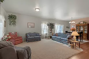 6863 W Breeanne Pl, Herriman, UT 84096 - Photo 18