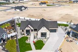527 E Gilmour St, Grantsville, UT 84029 - Photo 1