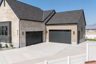 527 E Gilmour St, Grantsville, UT 84029 - Photo 4