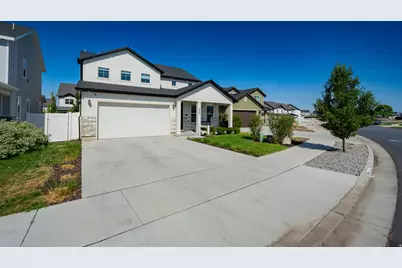 3044 S Edgewater Ln W, Syracuse, UT 84075 - Photo 2