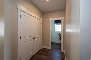 3044 S Edgewater Ln W, Syracuse, UT 84075 - Photo 6