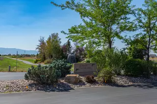 3044 S Edgewater Ln W, Syracuse, UT 84075 - Photo 36