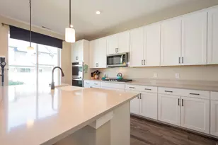 3044 S Edgewater Ln W, Syracuse, UT 84075 - Photo 14