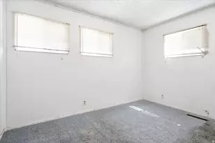 1350 W 1000 N, Salt Lake City, UT 84116 - Photo 14