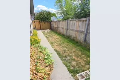 2384 S Derby St, West Valley, UT 84119 - Photo 8