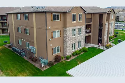 3569 E Rock Rd E #3, Eagle Mountain, UT 84005 - Photo 16