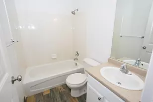 3569 E Rock Rd E, Eagle Mountain, UT 84005 - Photo 12