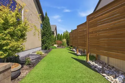 1337 E 4325 S, Salt Lake City, UT 84124 - Photo 40