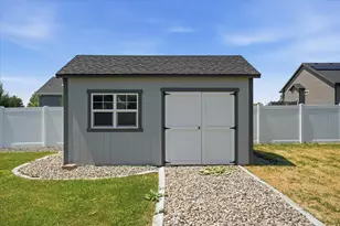 454 W 1025 S, Farmington, UT 84025 - Photo 46