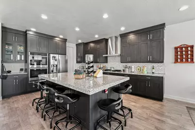 454 W 1025 S, Farmington, UT 84025 - Photo 6
