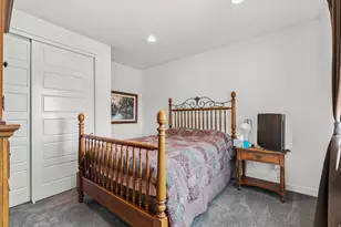 454 W 1025 S, Farmington, UT 84025 - Photo 32