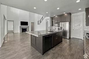 454 W 1025 S, Farmington, UT 84025 - Photo 30