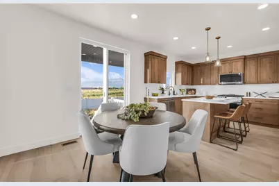 3644 W Collingwood Dr, Taylor, UT 84401 - Photo 8
