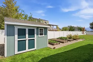 2902 W 2495 S, Syracuse, UT 84075 - Photo 30