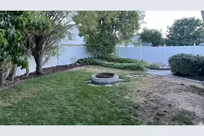 2351 W 1400 N, Layton, UT 84041 - Photo 4