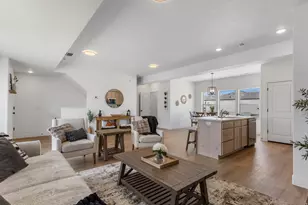 640 W Caroles Wy, Tooele, UT 84074 - Photo 6