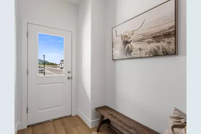 640 W Caroles Way #6, Tooele, UT 84074 - Photo 2