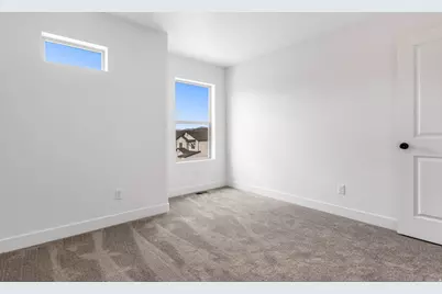 640 W Caroles Way #6, Tooele, UT 84074 - Photo 28