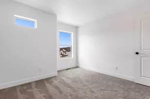 640 W Caroles Wy, Tooele, UT 84074 - Photo 28