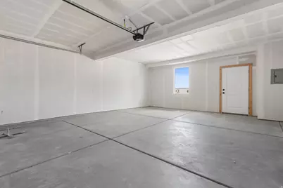 640 W Caroles Way #6, Tooele, UT 84074 - Photo 30