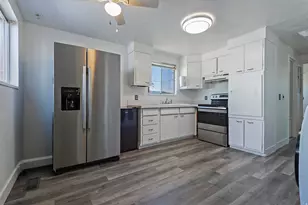 542 W 5225 S, Washington Terrace, UT 84405 - Photo 8