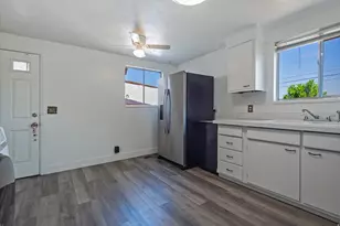 542 W 5225 S, Washington Terrace, UT 84405 - Photo 10